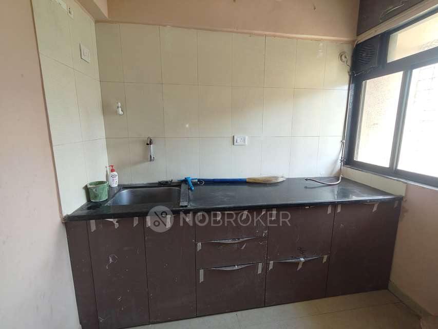 2 BHK Flat In Om Sai Plaza for Rent  In Thane West