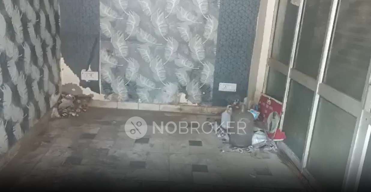 Shop in Tilak Nagar Market, Delhi for Rent 