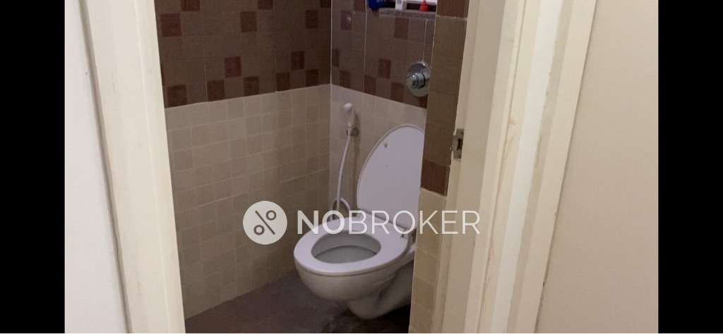 1 BHK Flat In Kalpataru Serenity for Rent  In Manjri Bk