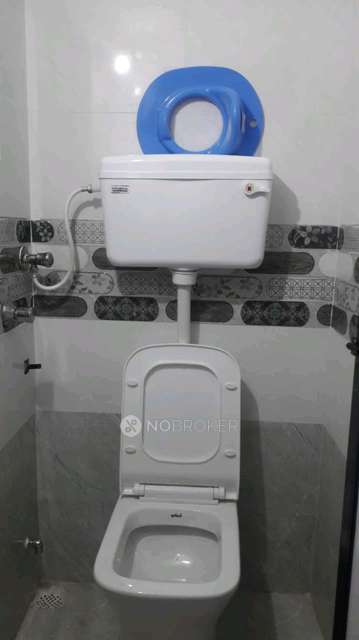 1 BHK Flat In Paradise Heights For Sale  In Borivali West