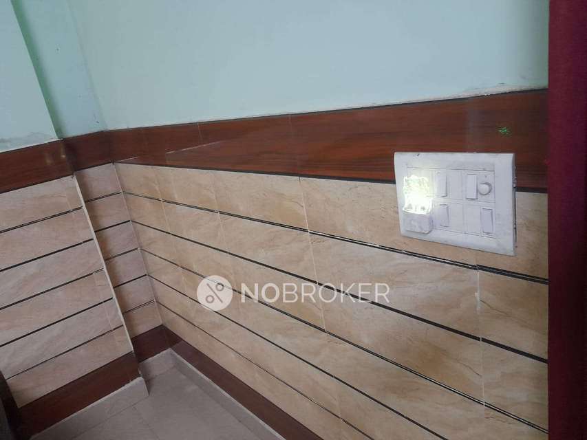 1 BHK Flat In Laxmi Niwas For Sale  In Najafgarh