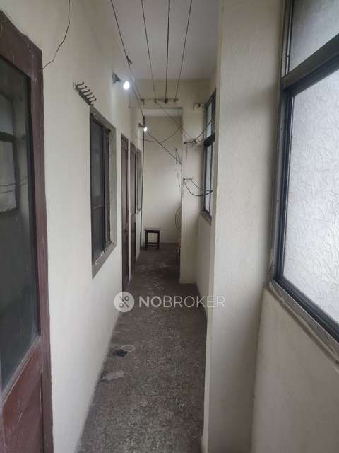 2 BHK Flat In Himalaya House for Rent  In Wanowrie
