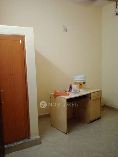 2 BHK House for Rent  In Ponniammanmedu