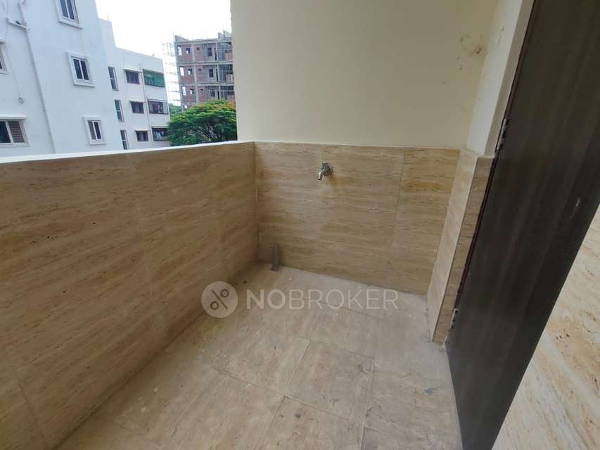 2 BHK Flat In Dwarka Flats, Kompally For Sale  In Dwarka Flats,