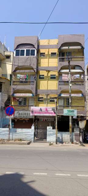 2 BHK Flat In Markaz Castle For Sale  In Masab Tank