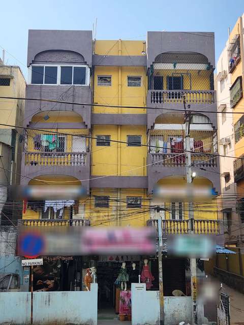 2 BHK Flat In Markaz Castle For Sale  In Masab Tank
