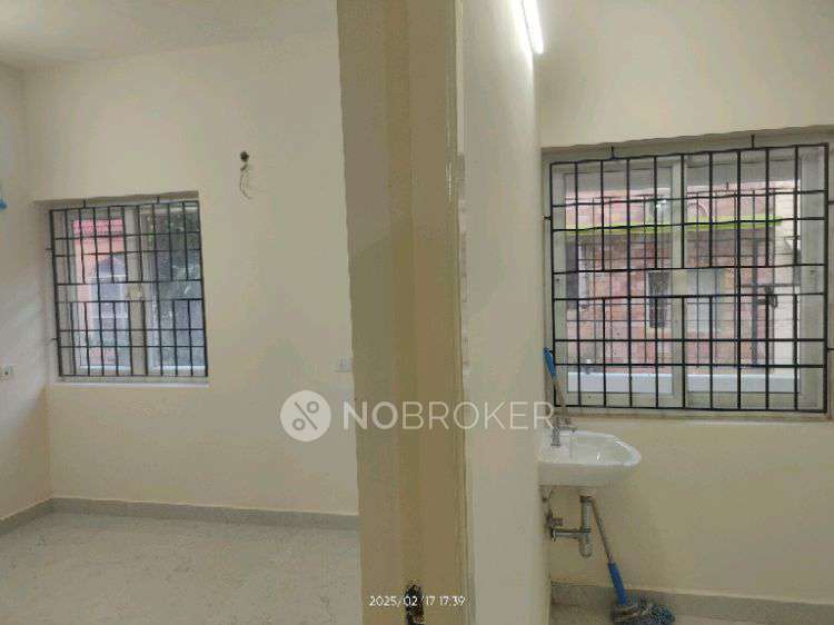 2 BHK Flat In Chinthamani Apartments, Amman Koil Nus Stop,  Kknagar For Sale  In 77-1, Sector 8, K. K. Nagar, Chennai, Tamil Nadu 600078, India