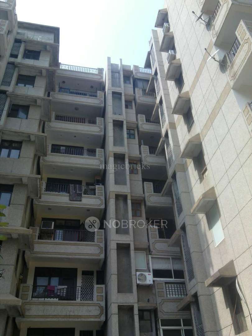 Alaknanda Society, Sector 56