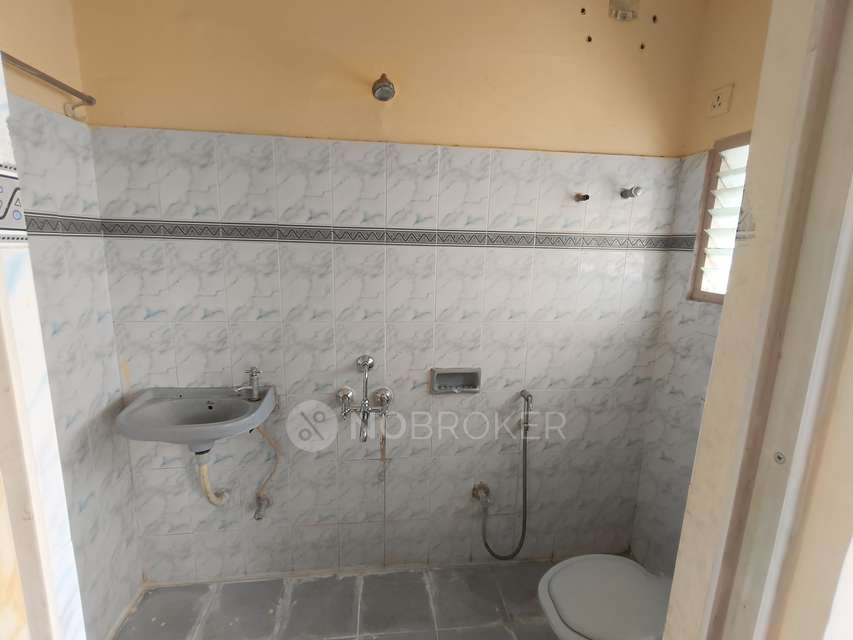 2 BHK Flat In Svr Estates For Sale  In Bhoiguda