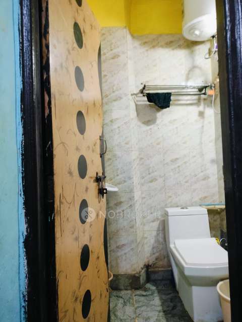 1 BHK Flat For Sale  In Chander Vihar