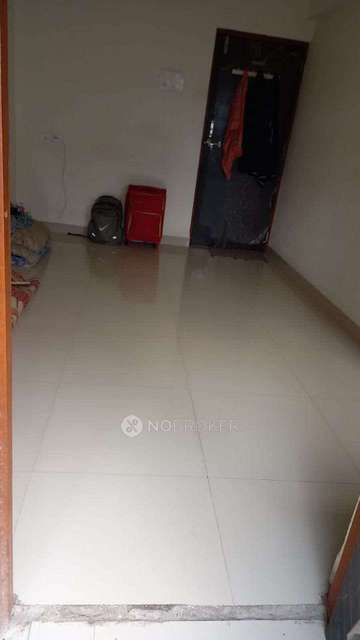 Shared Room for Female In 1 RK  In Standalone In Viman Nagar