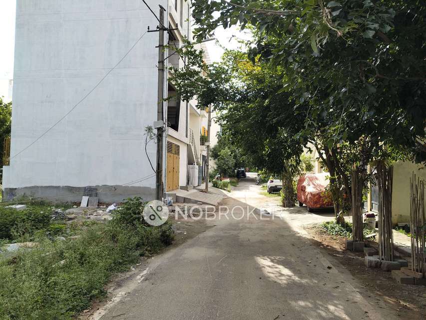 Plot For Sale  In Visveshwaraiah Layout