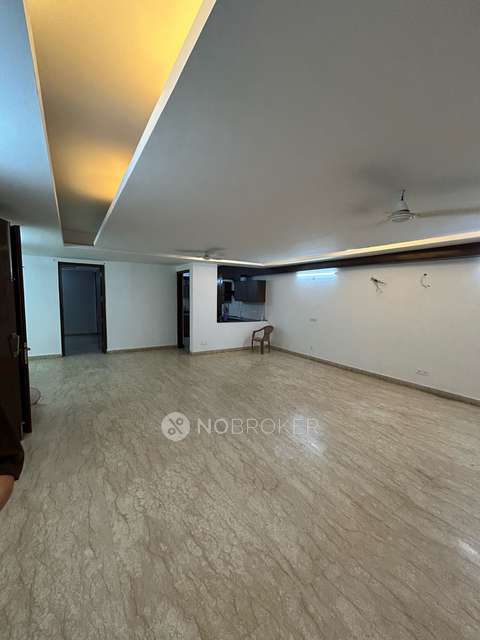 3 BHK Flat In Freedom Fighters Enclave For Sale  In Sainik Farm