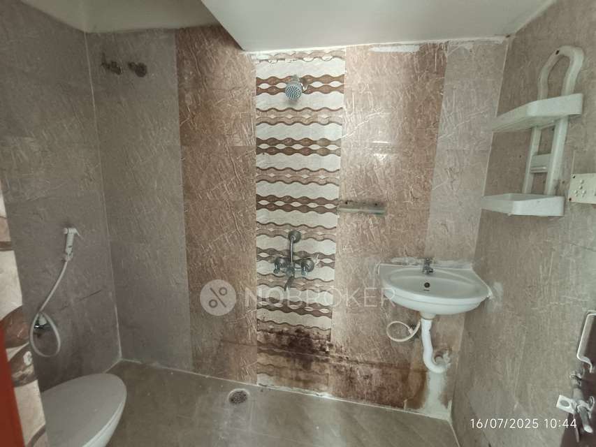 3 BHK Flat In Aryan Saphire For Sale  In Bandlaguda Jagir