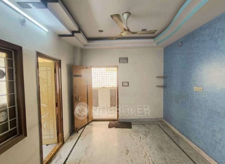 2 BHK Flat In Gayatri Nivas Appartments For Sale  In Dilsukhnagar