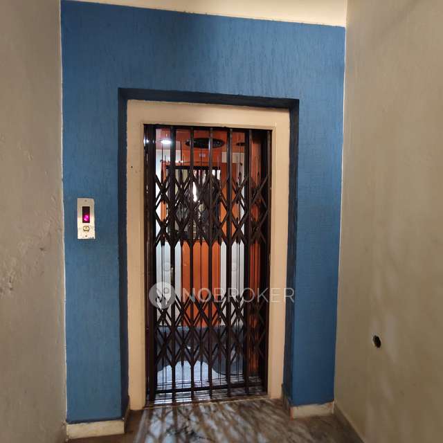 2 BHK Flat In Gayatri Nivas Appartments For Sale  In Dilsukhnagar