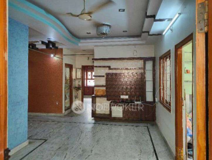 2 BHK Flat In Gayatri Nivas Appartments For Sale  In Dilsukhnagar