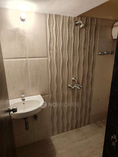 2 BHK Flat In Raj Shivganga For Sale  In Malad West