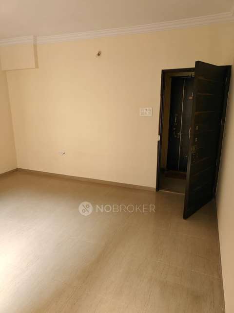 2 BHK Flat In Raj Shivganga For Sale  In Malad West