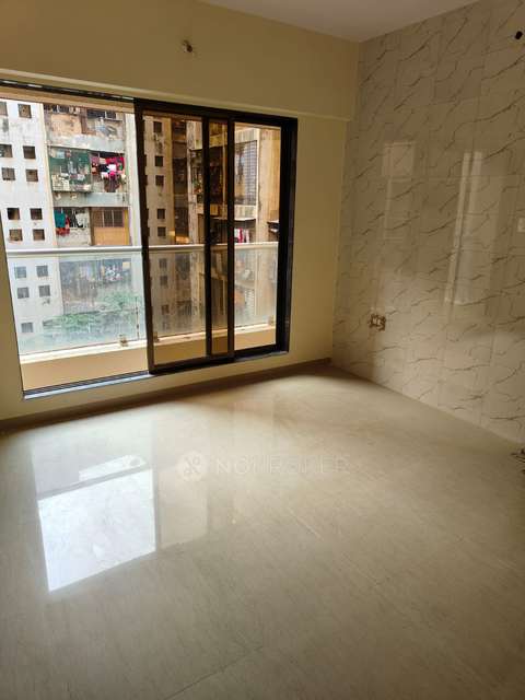 2 BHK Flat In Raj Shivganga For Sale  In Malad West