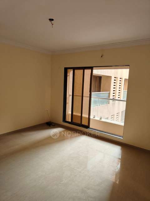 2 BHK Flat In Raj Shivganga For Sale  In Malad West
