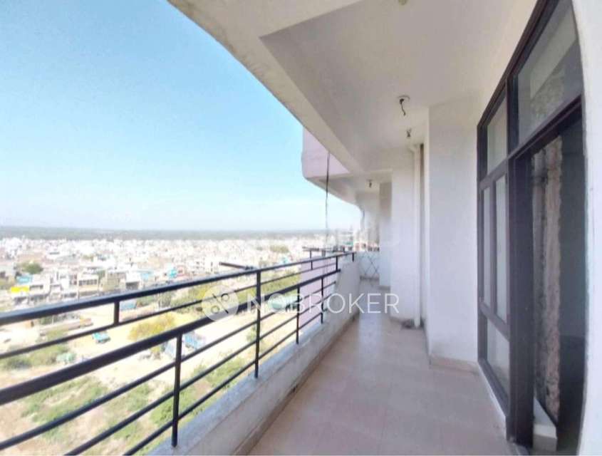 3 BHK Flat In Pashupati Housing Society For Sale  In Sector 48