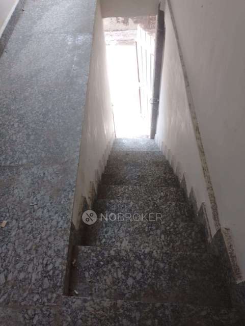 2 BHK Flat In Nitin Gupta For Sale  In Coral Plaza Hotel