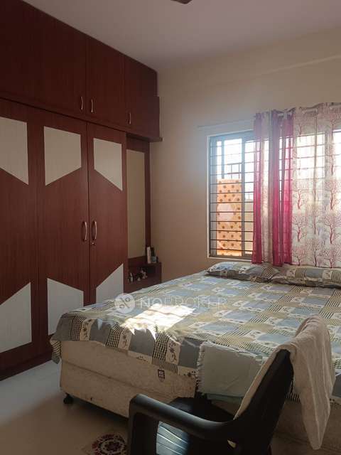 2 BHK Flat In  Sharadha Apartment For Sale  In Banashankari