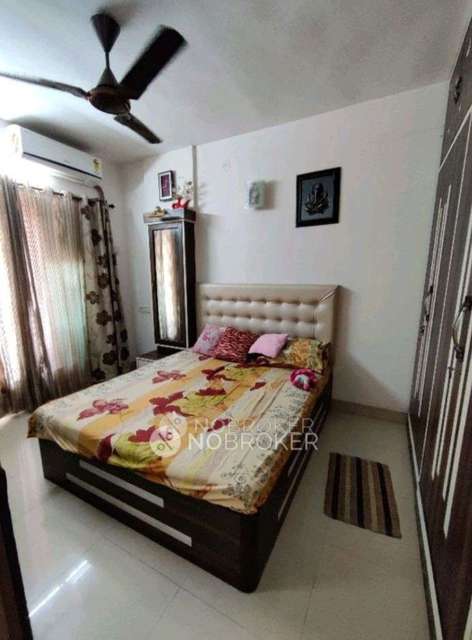 1 BHK Flat In Vedant Rajmaitri Chsl For Sale  In  Borivali West
