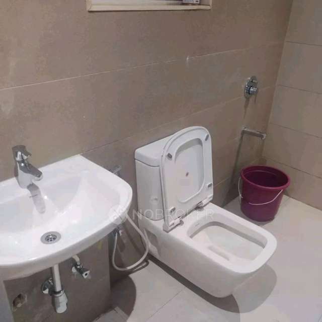 PG for Anyone in Marol Naka