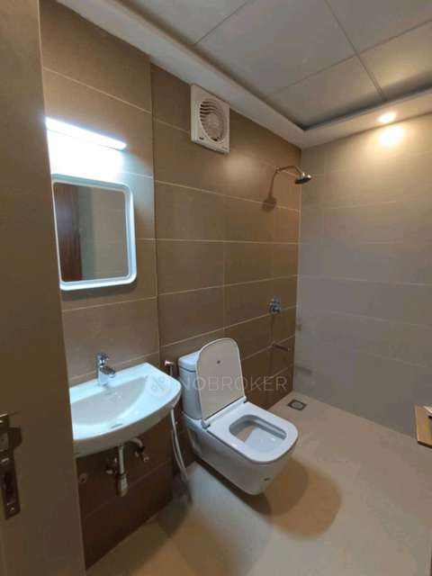 PG for Anyone in Marol Naka