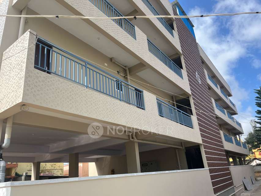 1 BHK Flat for Rent  In Shri Venugopalaswamy Temple