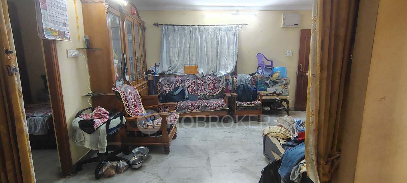 2 BHK Flat In Svr Urnula Apartment  For Sale  In Shivaji Nagar 