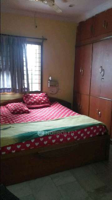 2 BHK Flat In Svr Urnula Apartment  For Sale  In Shivaji Nagar 