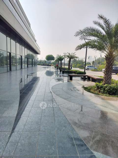 Shop in Sector 82, Gurgaon for sale 