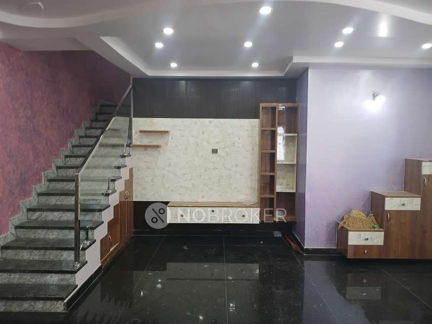4 BHK House for Rent  In Jakkuru 