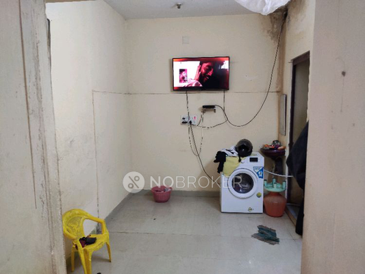 1 BHK Flat for Lease  In Mathur