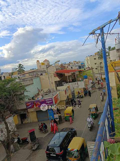 4+ BHK House For Sale  In  Kadugondanahalli