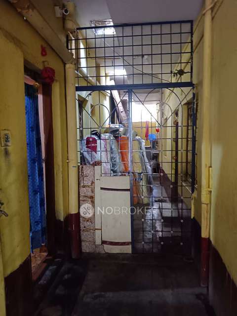 4+ BHK House For Sale  In  Kadugondanahalli