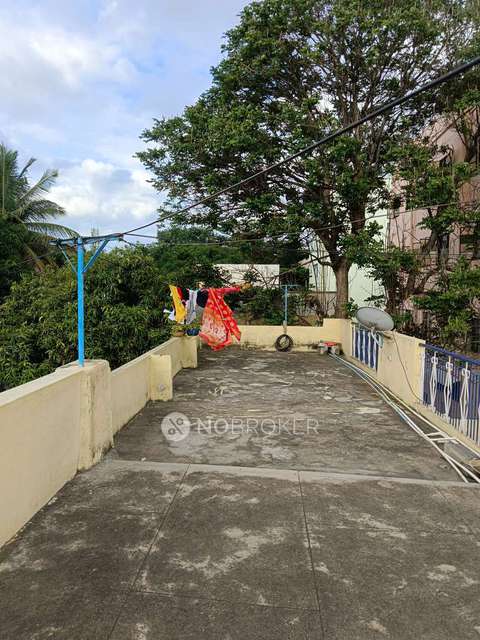 4+ BHK House For Sale  In  Kadugondanahalli