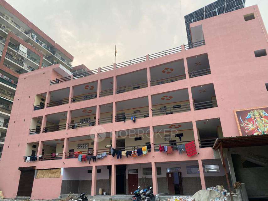 1 RK Flat In Sb for Rent  In  Indirapurm