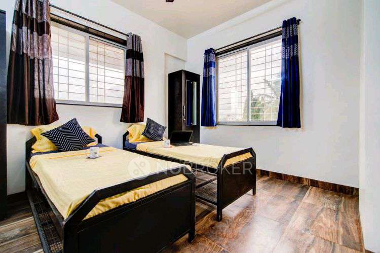 PG for Girls in Tulip Homebase