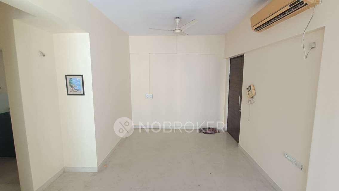2 BHK Flat In Lodha Iris for Rent  In Majiwada