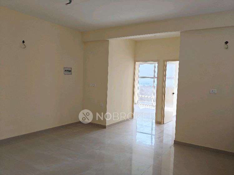 2 BHK Flat In Pyramid Elite For Sale  In Sector 86