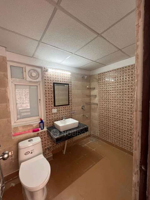 PG for Girls in  Gaur City 2