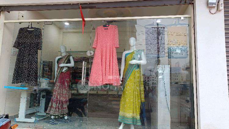 Commercial Property in Kapra Lake Immersion Point, Hyderabad for sale 