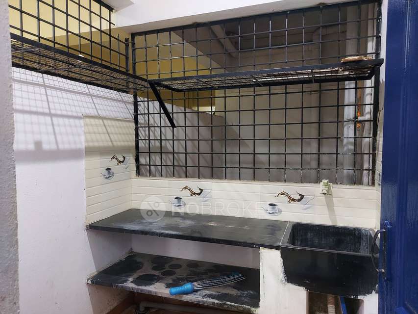 2 BHK Flat In Sri Balaji Ruby, Basapura For Sale  In Balaji Ruby