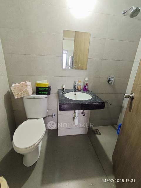 2 BHK Flat In Kalpataru Paramount For Sale  In Thane