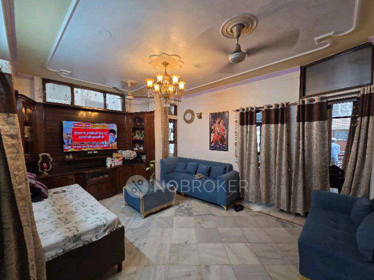 2 BHK Flat In Safdarjung Enclave Rwa For Sale  In Arjun Nagar