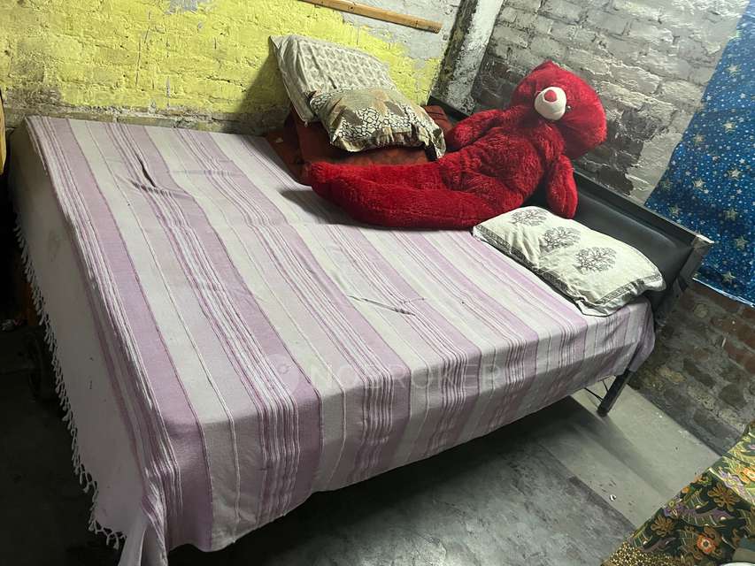 1 RK Flat for Rent  In  Maharani Bagh